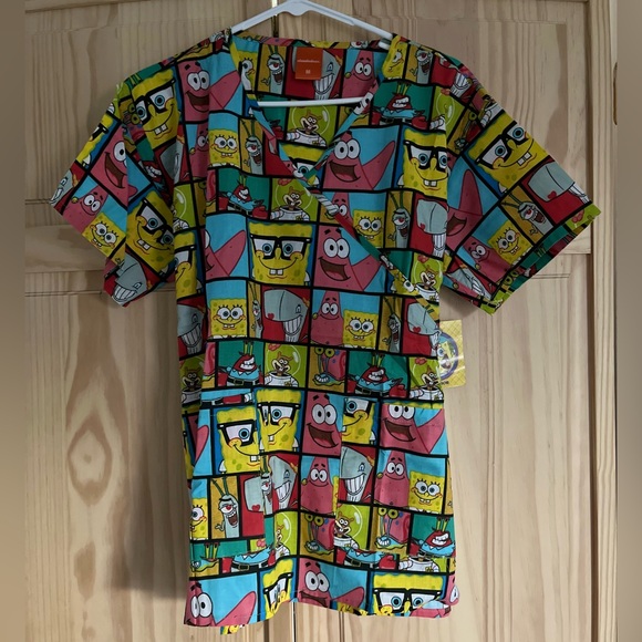 NEW SpongeBob SquarePants Scrub Top Women’s Medium~Nickelodeon Scrubs - Picture 1 of 6
